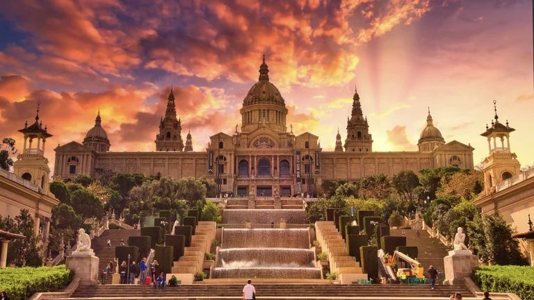 10 important things to know before visiting Barcelona