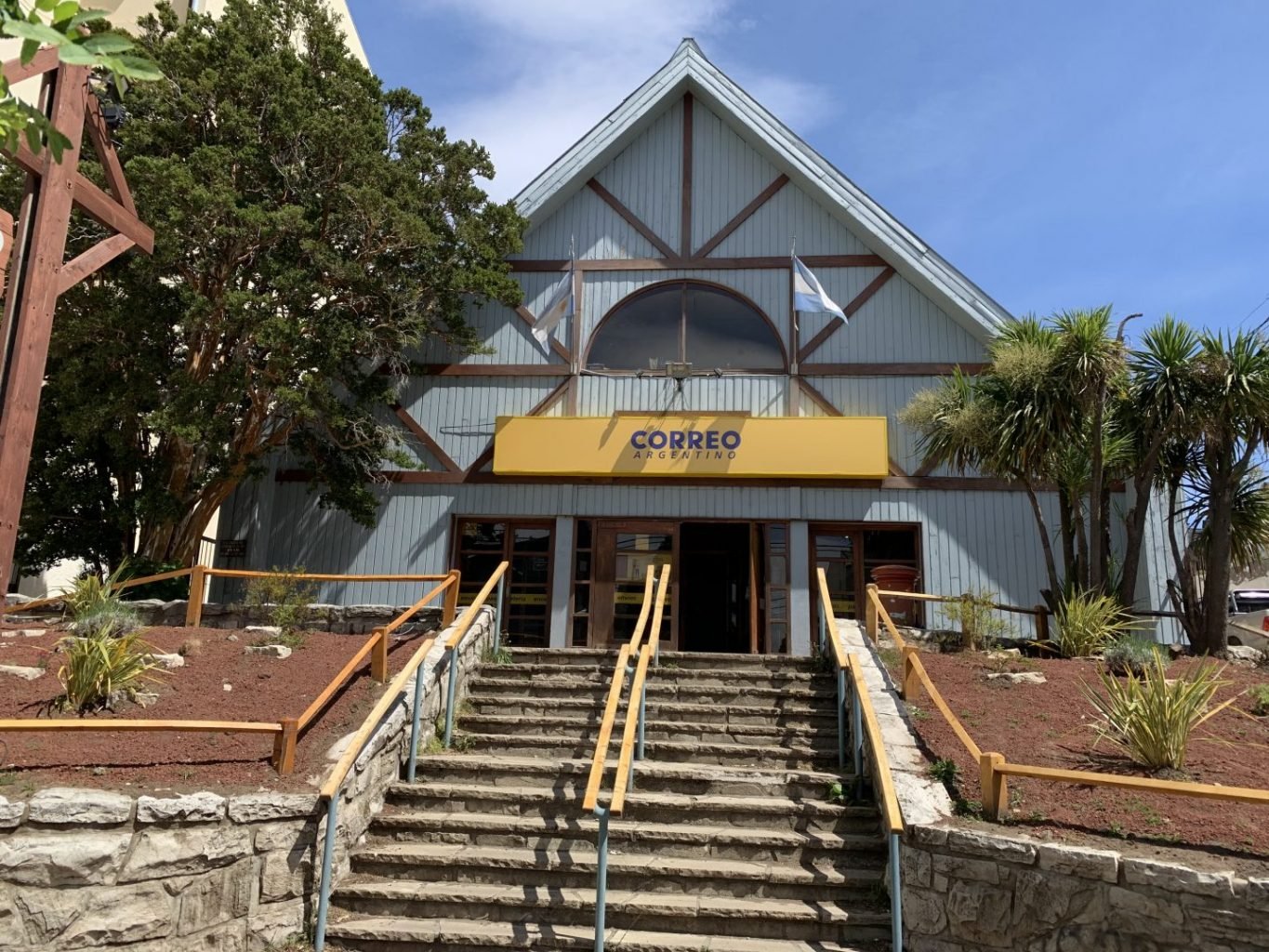 Post Office Bariloche Featured Image