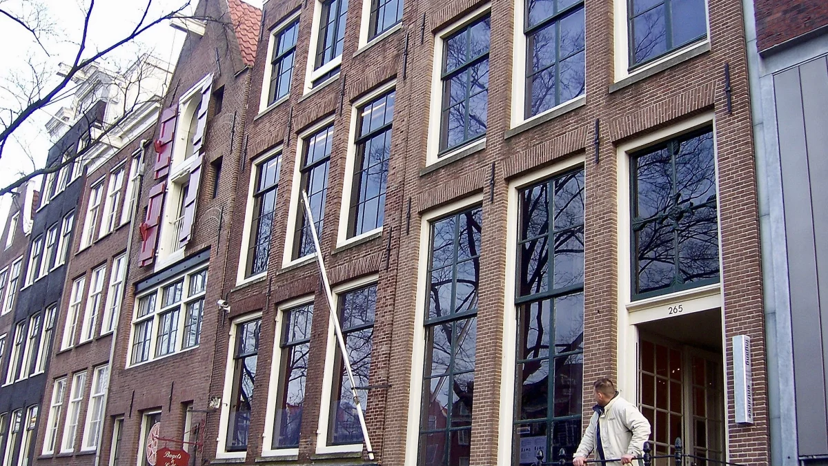 Anne Frank House Featured Image