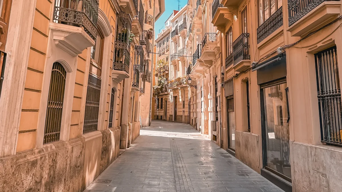 Barrio Del Carmen Featured Image