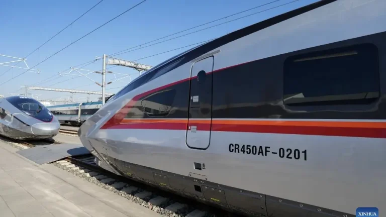 World’s Fastest High-Speed Train