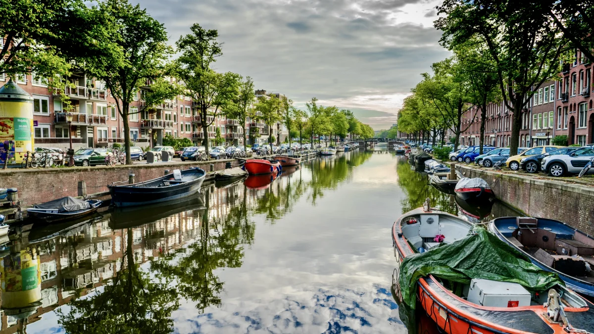 Free Walking Tour Amsterdam Featured Image