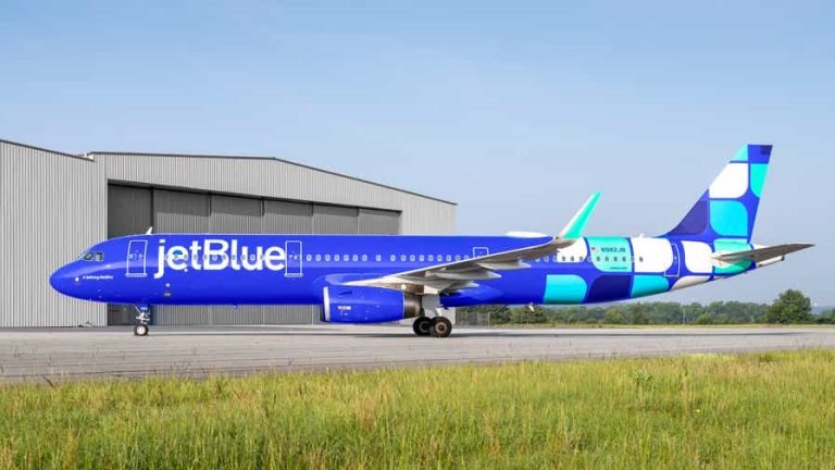 JetBlue's planes are getting a new paint job