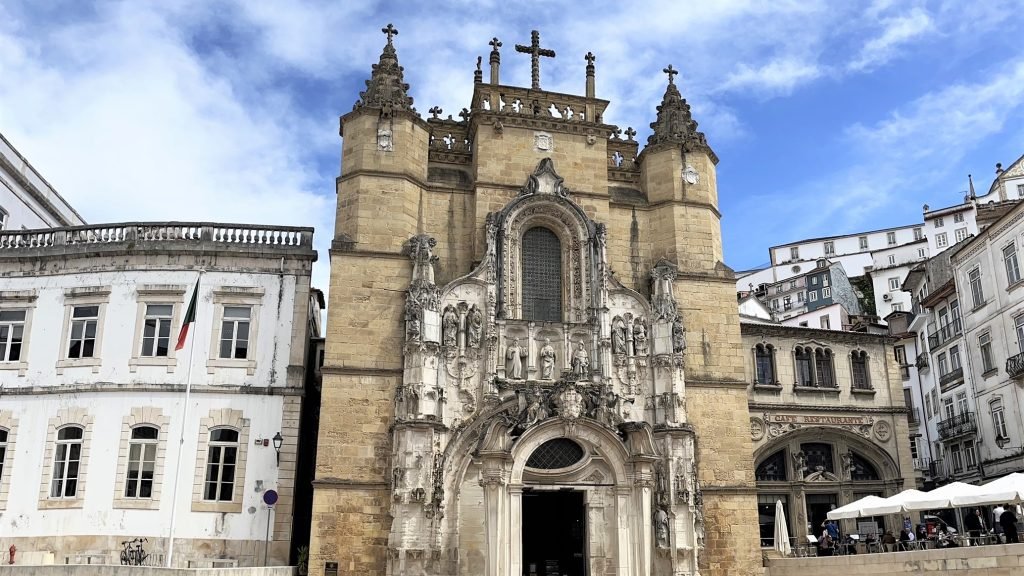 Ingreja de Santa Cruz