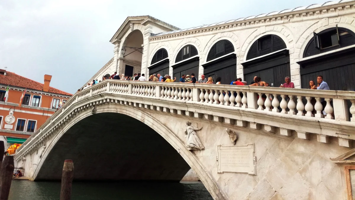 Rialto Bridge Featured Image