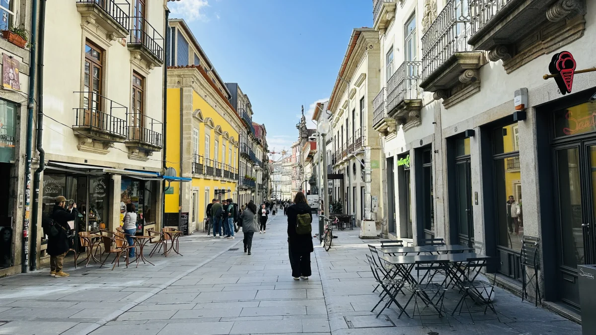 Rua das Flores Featured Image