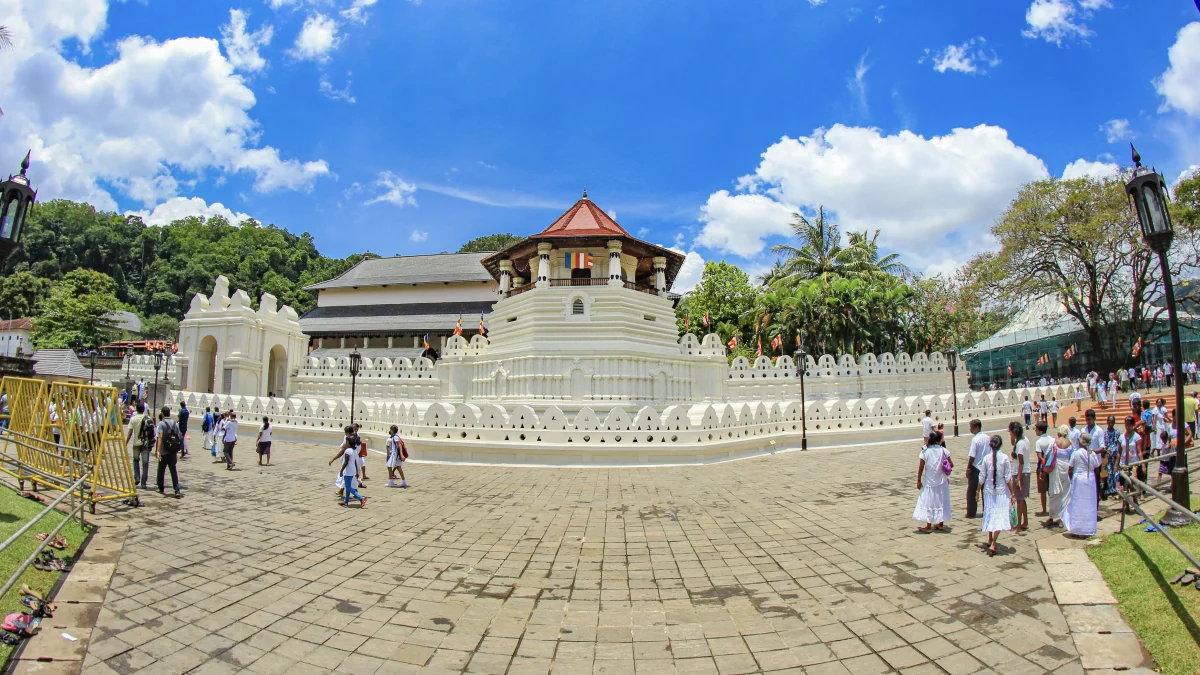 Sri Dalada Maligawa Featured Image