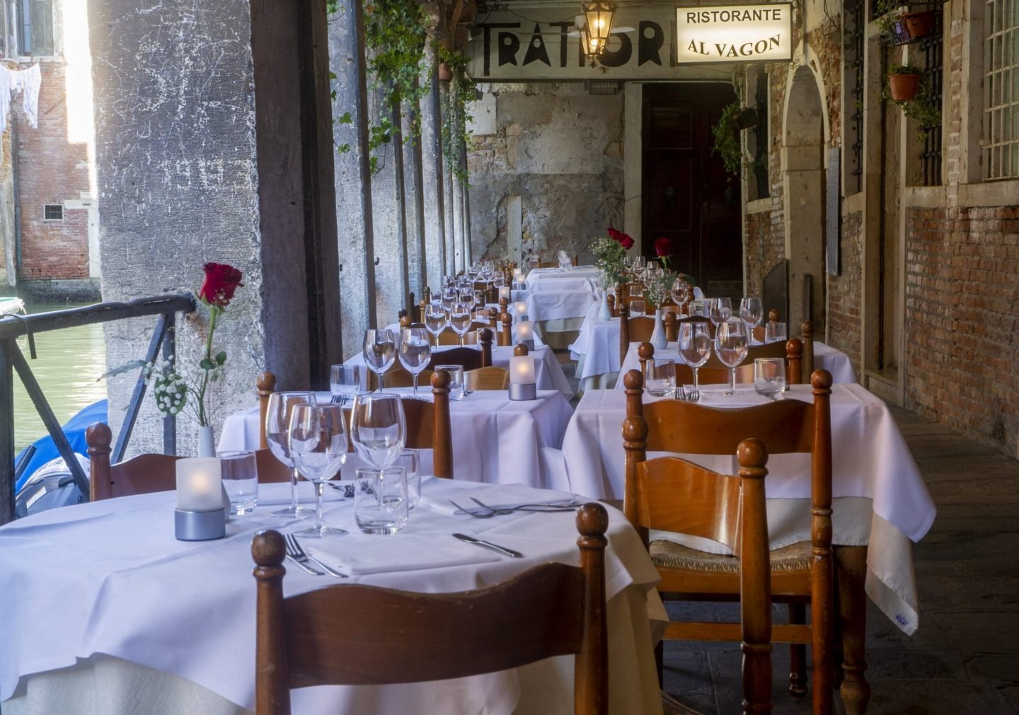 Vegan restaurant Featured Image