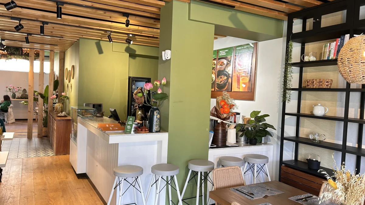 Vietnamese Cuisine Featured Image