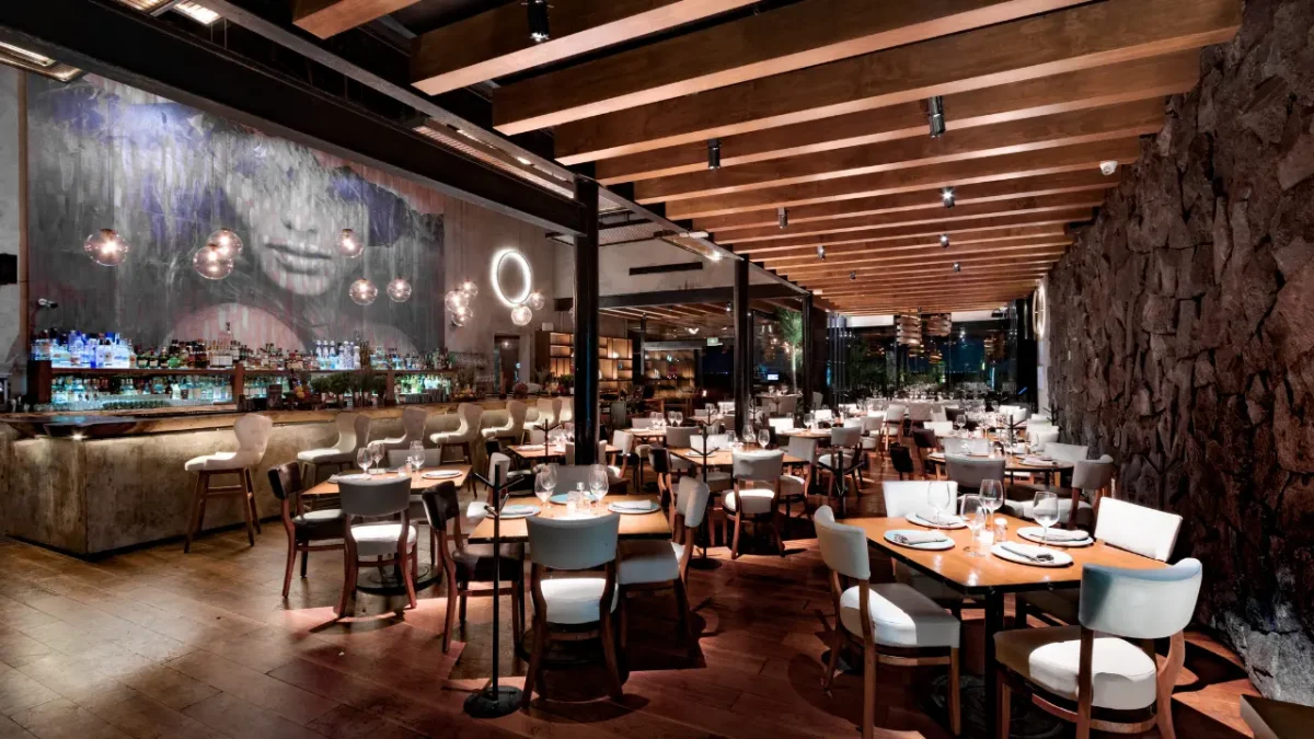 Rosa Negra Featured Image